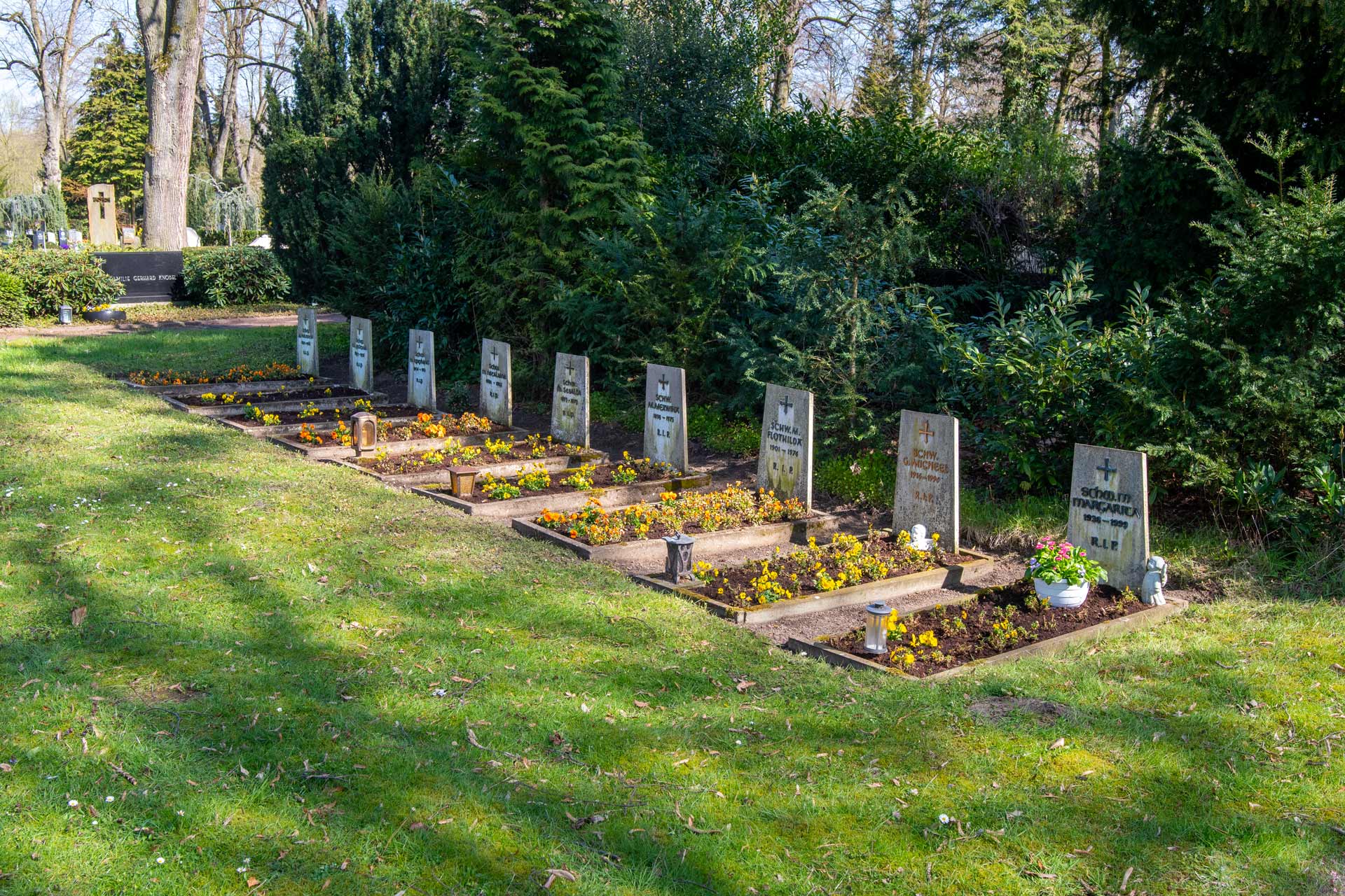 Grabstätte der Vinzentinerinnen aus Paderborn Grabstätte der Vinzentinerinnen aus Paderborn